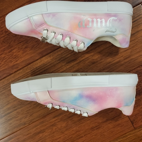 Juicy Couture Clarity Slip on Sneaker - Picture 3 of 9